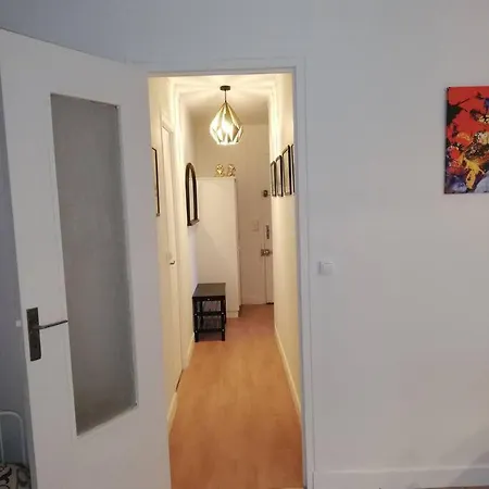 Apartamento Arena-ucpa-centre Ville-avenue De Laon - 3 Lits Reims